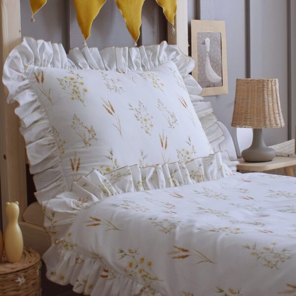 Pościel bawełniana NEW Z Falbankami Polne Kwiaty