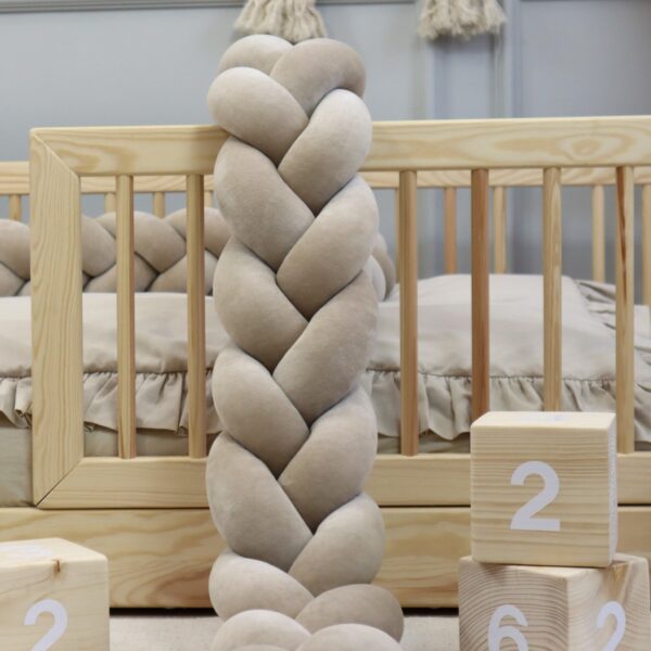 Ochraniacz do łóżeczka warkocz Ciemny Beż velvet