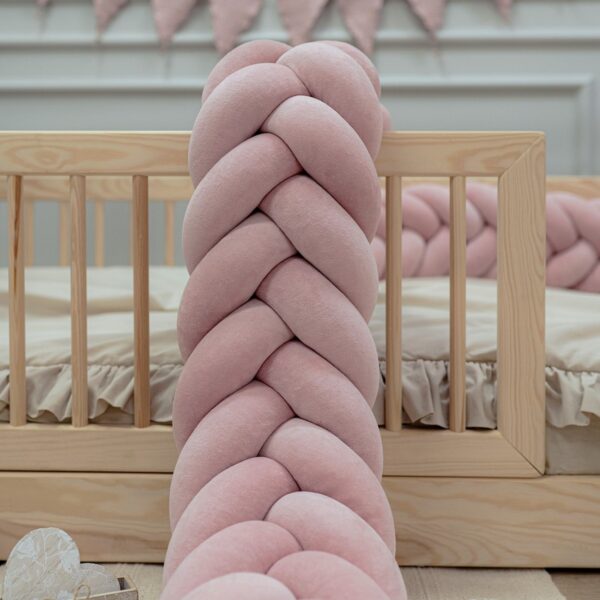 Ochraniacz do łóżeczka warkocz kłos Pudrowy Róż velvet